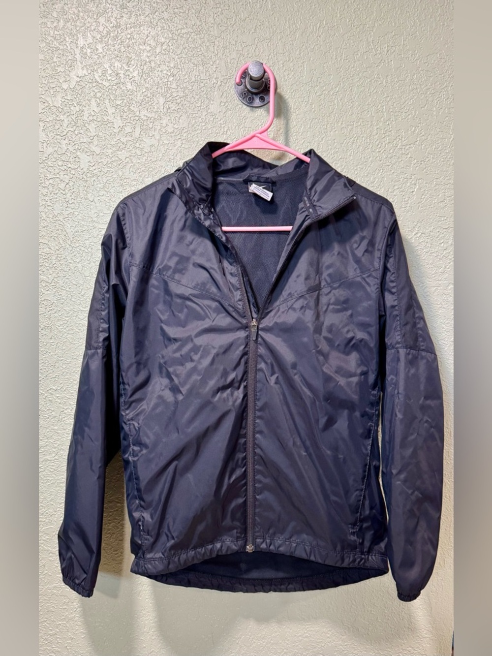 Girls Nike Black and White Spring/RainJacket with Swoosh size L